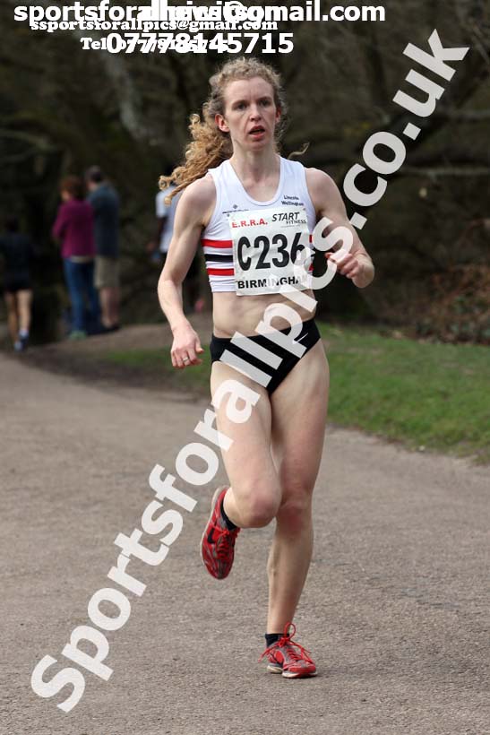 Senior womens 6 Stage Relay, ERRA 12 and 6 Stage Relays, Sutton Coldfield. Photo: David T. Hewitson/Sports for All Pics